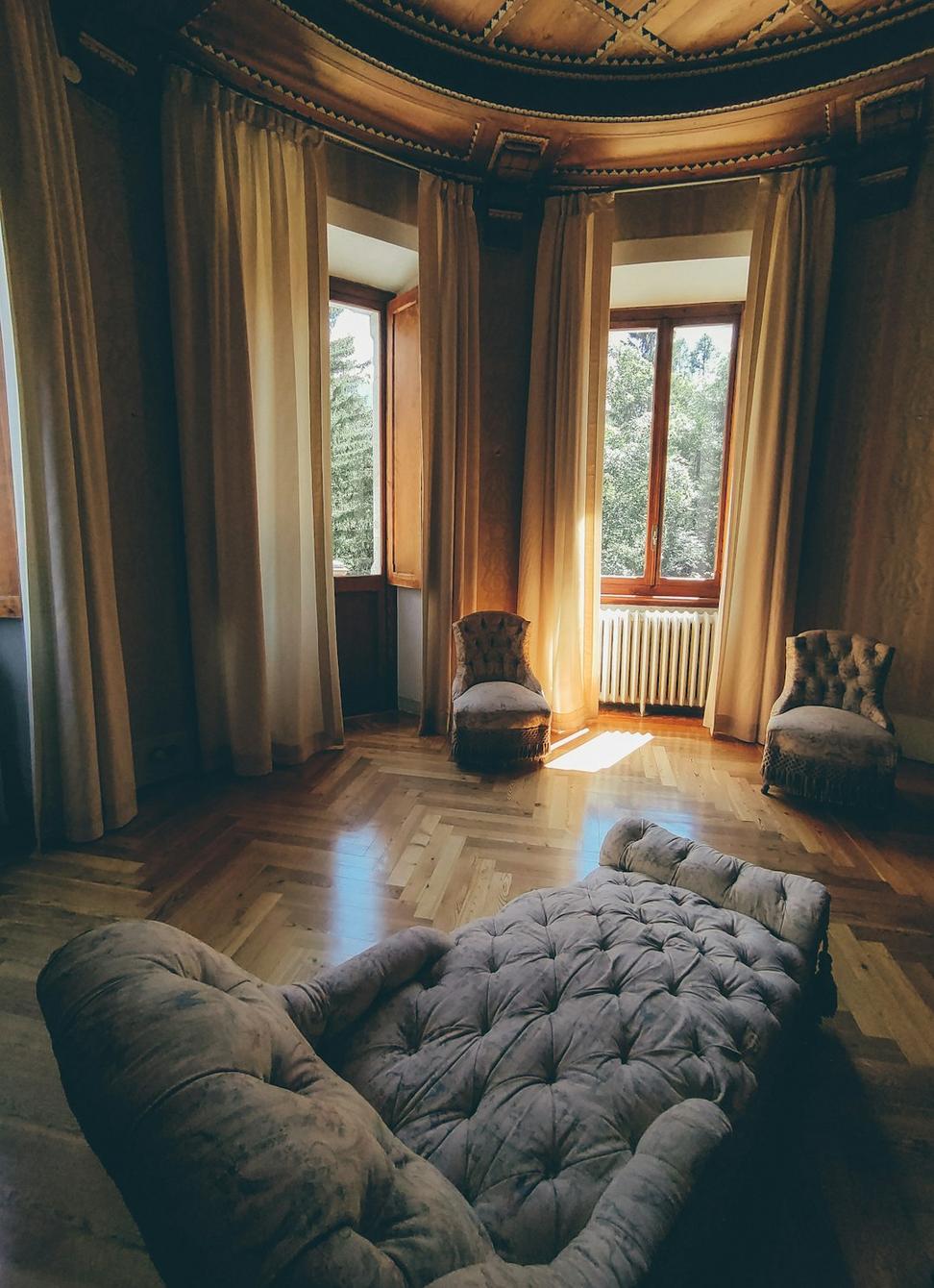 Suite living area