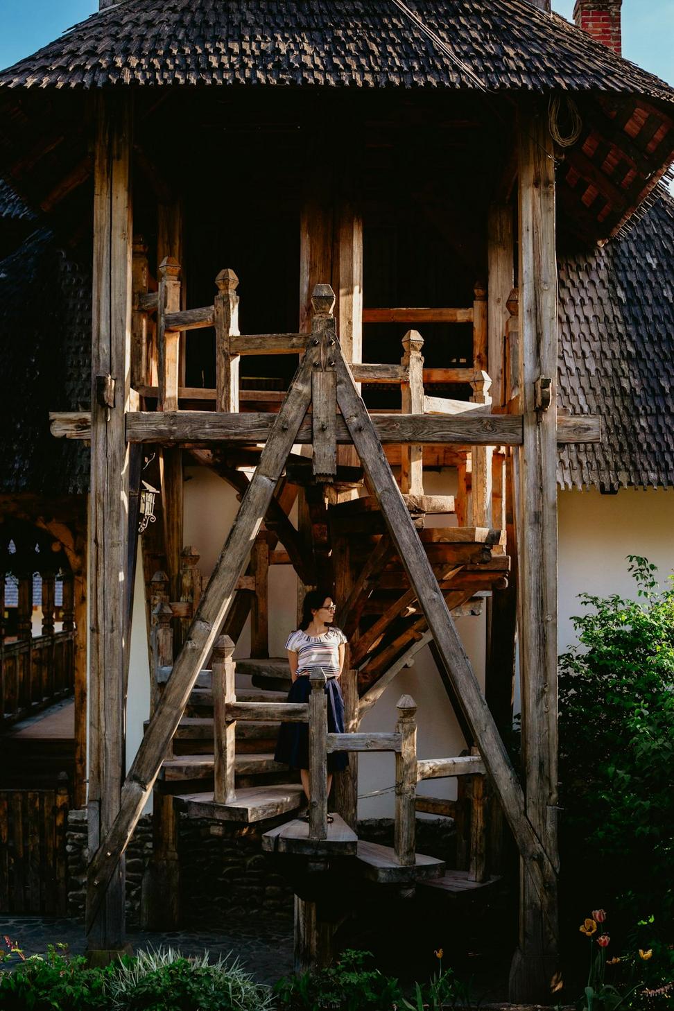 Guardhouse details